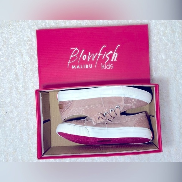 Blowfish Pink Glitter Tennis Shoes Girls Size 1 - Picture 4 of 6
